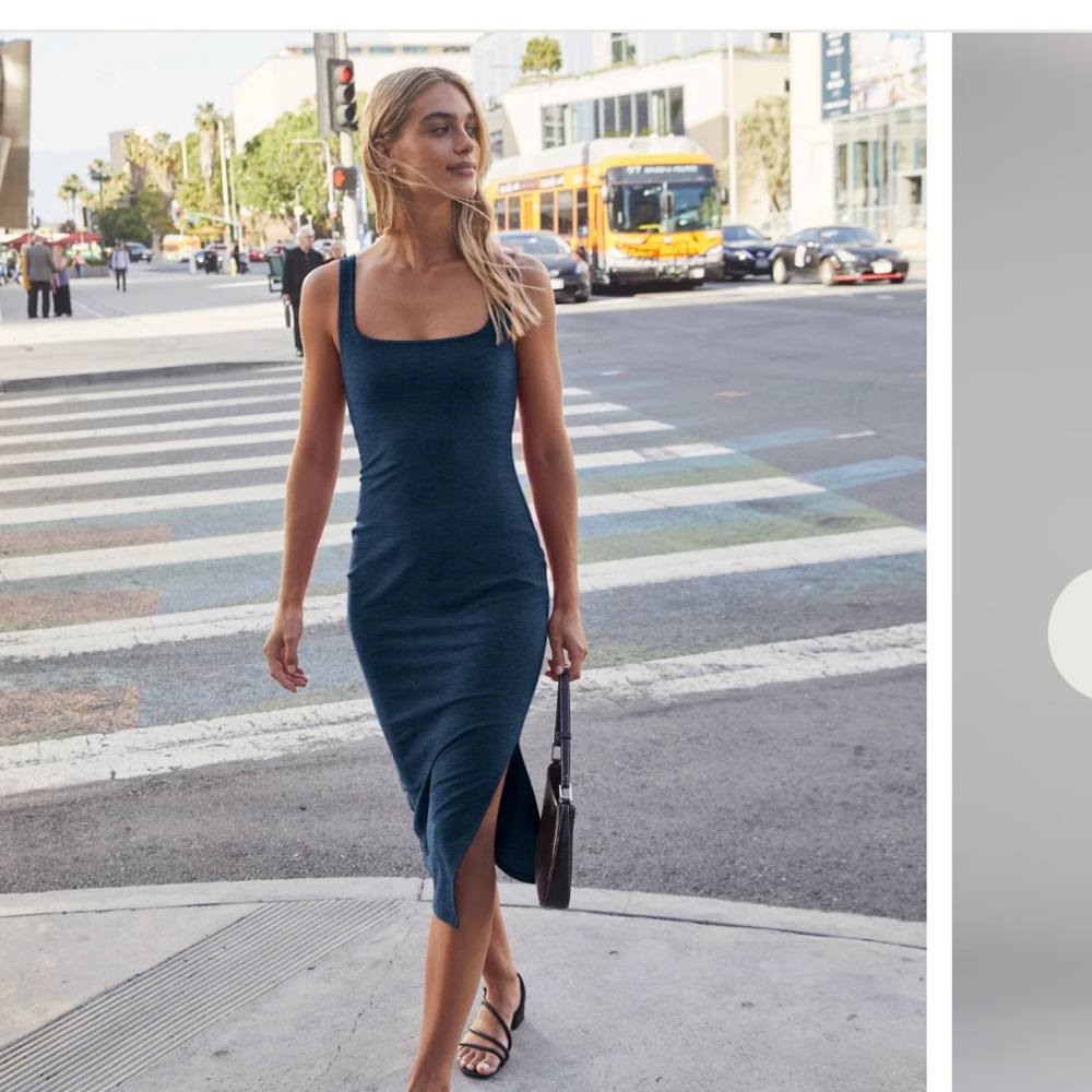 BeyondYoga Spacedye Icon Midi Dress
